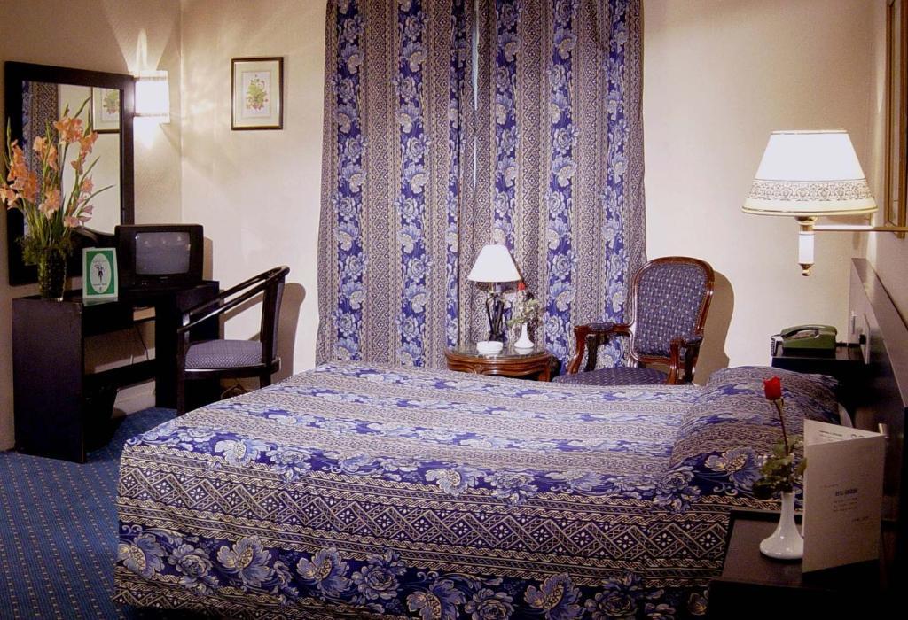 Concorde Dokki מלון 3*